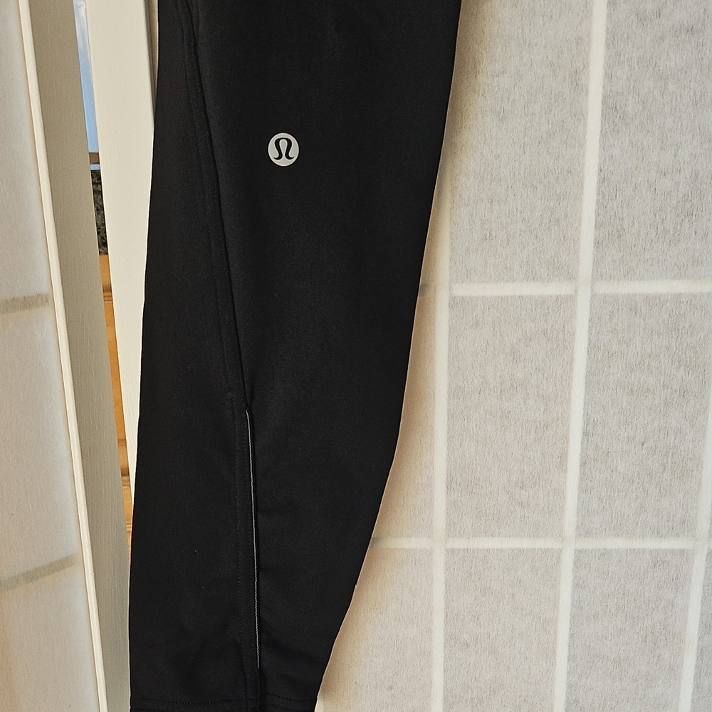 lululemon athletica Black Leggings - Picture 4 of 11